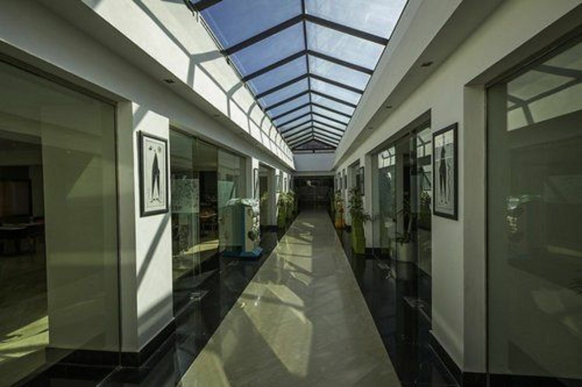 Oliva Hotel Condominium Marrakech Ouahat Sidi Brahim Buitenkant foto